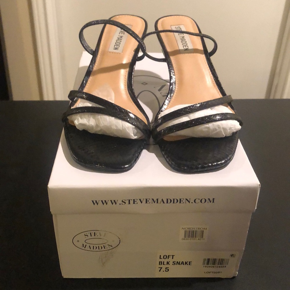 Steve Madden Loft Slide Sandal.